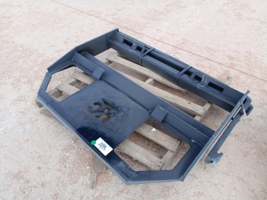 Unused 45'' Skid Steer Fork Frame V2 w/42'' Forks