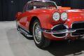 1962 Chevrolet Corvette - 9