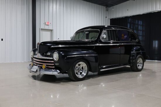 1946 Ford Super Deluxe