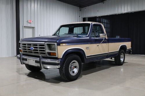 1986 Ford F150 XLT Lariat Pickup