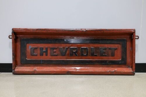 1950-1959 Vintage Chevrolet Tailgate