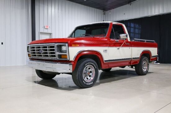 1986 Ford F-150 XLT Lariat Pickup