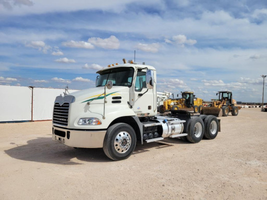 2012 Mack CXU613 Truck Tractor