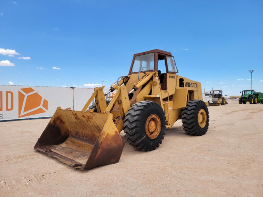 Case W26B Wheel Loader