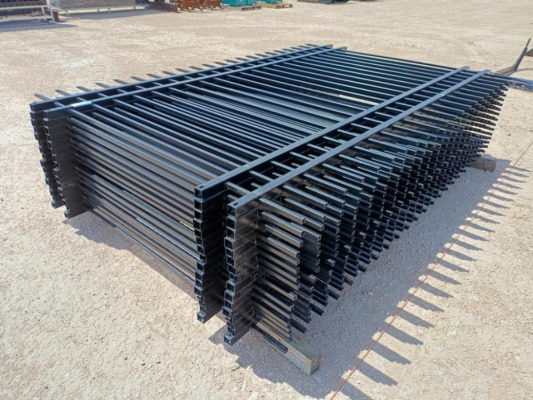 (16) Pcs 8ft x 6ft Power Coated Steel Site Fence