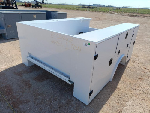 8ft Single Wheel 1 Ton Service Bed w/Trailer Hitch