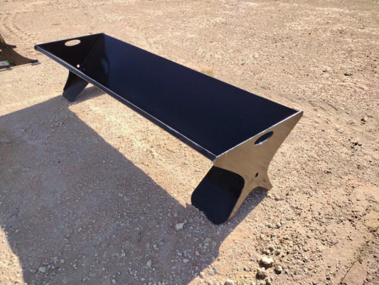 Unused (1) Heavy Duty 90'' Cattle Feeder