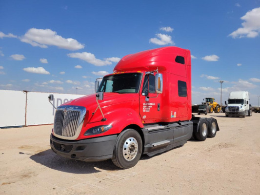 2017 International Prostar+ 122 Truck Tractor