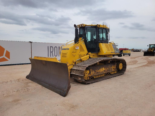 2020 Komatsu 61PXi -24 Dozer