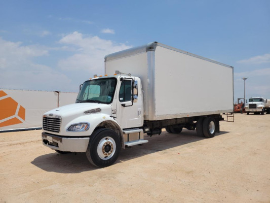 2003 Freightliner Business Class M2 Box Truck