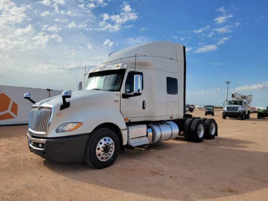 2018 International LT625 Truck Tractor