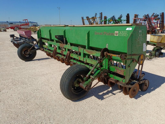 14Ft Great Plains Solid Stand 30 Grain Drill