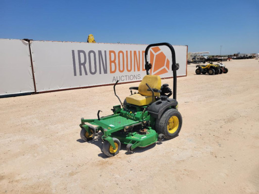 John Deere 717A Ztrak Zero Turn Mower