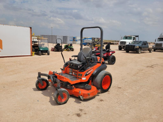 Kubota ZD 1211 Zero Turn Mower