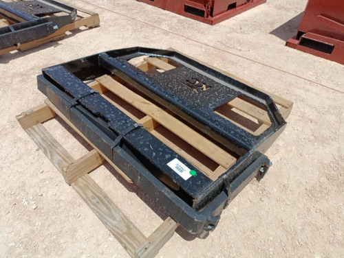 Unused 45'' Skid Steer Fork Frame V2 w/42'' Forks