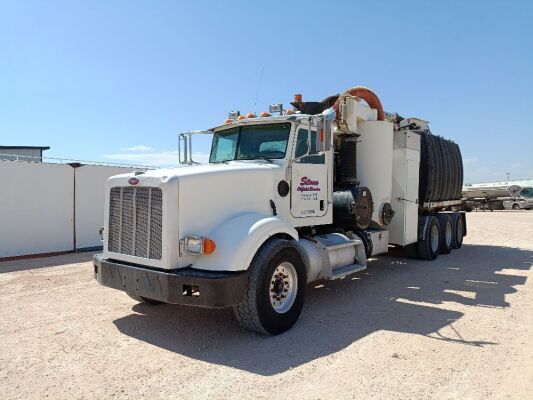 2014 Peterbilt 367 Hydrovac Truck
