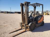 Doosan 25 Forklift