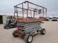 Skyjack 6832 Scissor Lift