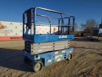 2013 GS-2646 Scissor Lift