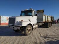 2000 Volvo Truck with Knight Manure Spreader,