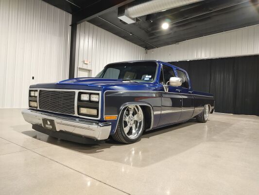 1988 Chevrolet R20 Pickup