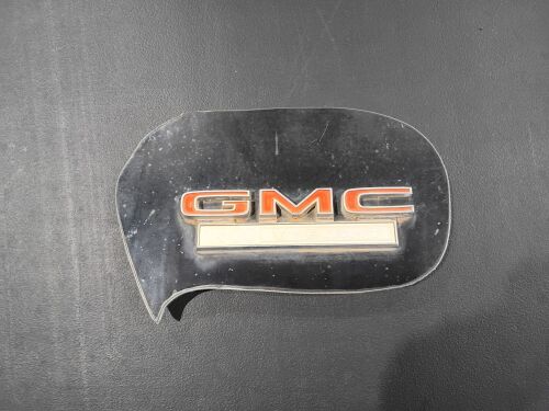GMC 1500 V-Eight Emblem