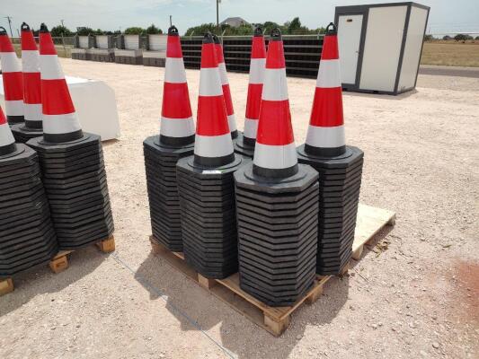 (125) Safety Traffic Cones