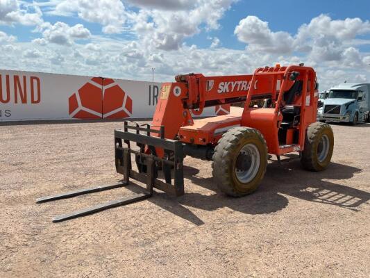 2005 Sky Trak 8042 Telescopic Forklift
