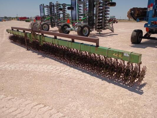 John Deere 400 28ft Rotary Hoe
