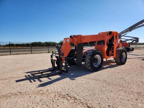 2011 JLG 10054 Telescopic Forklift