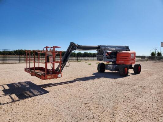 Sky Jack SJ63AJ Manlift