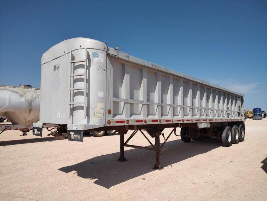 2008 Travis 39Ft End Dump Trailer