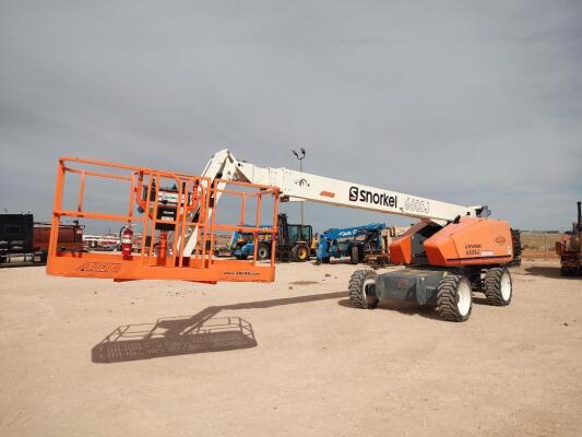 2021 Snorkel 660SJ Man Lift
