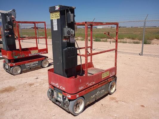 Sky Jack SJ16 Vertical Mast Lift