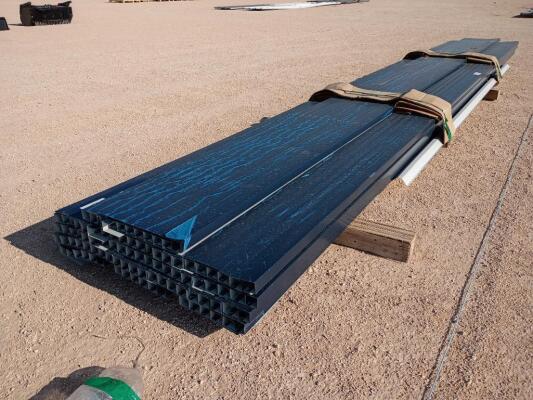 3,600 Ft R Panel Fence Trim, Black