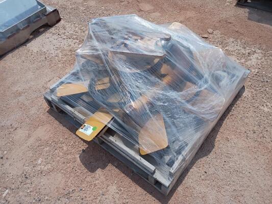 (2) Cat Engine Fans And (2) Pulleys