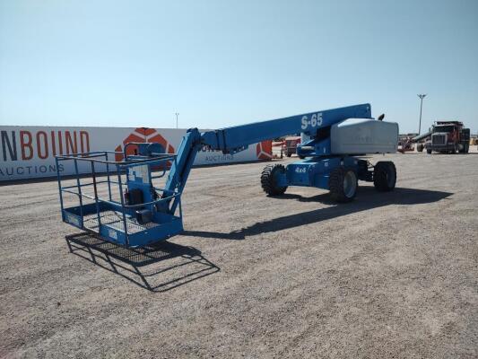 2011 Genie S-65 Manlift