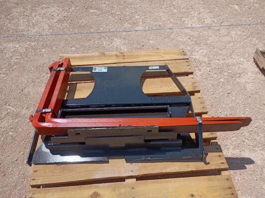 KC 36" Mini Universal Attach Fork Frame w/42" Forks