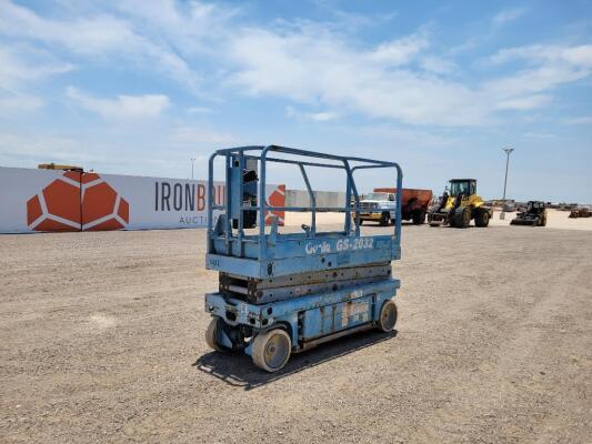 Genie GS-2032 Scissor Lift