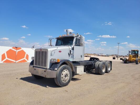 2013 Peterbilt 365 Truck Tractor
