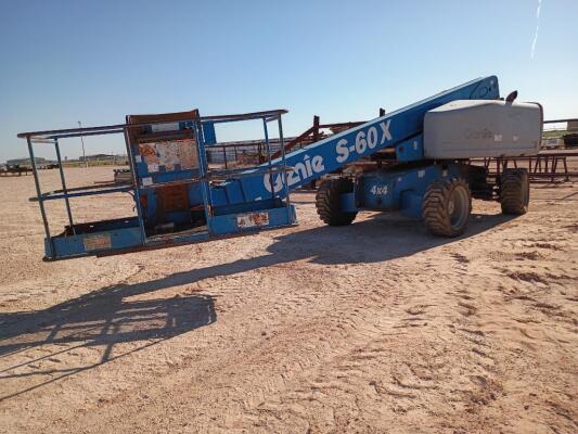 2012 Genie S-60X Manlift