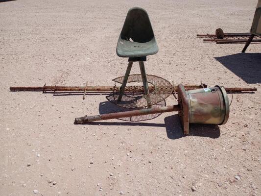 10Ft Tripod Hunting Stand & 50 lbs Hunting Feeder