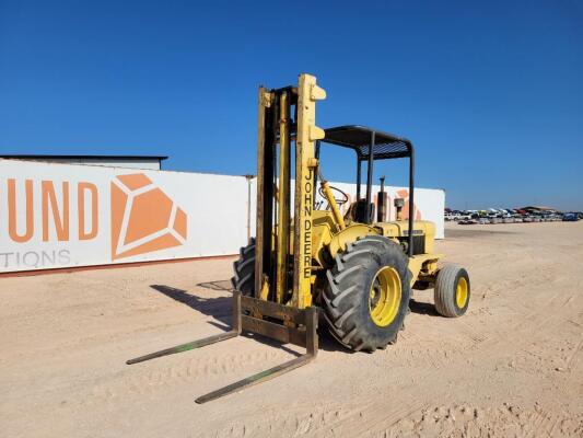 John Deere 480 Rough Terrain Forklift