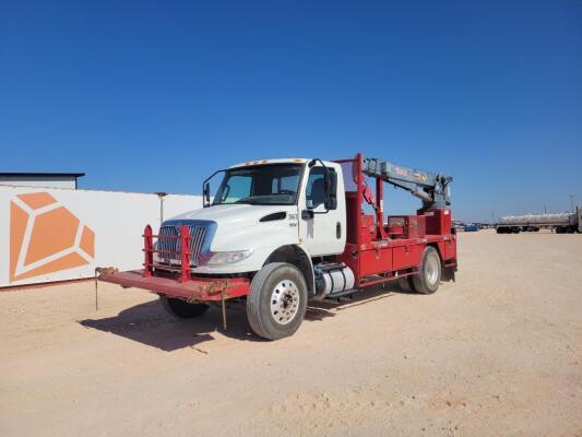 2019 International MV607 Roustabout Truck