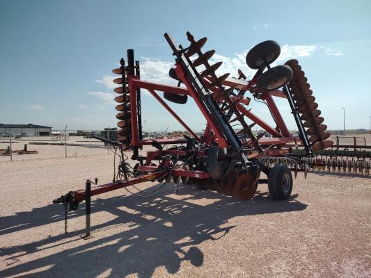 Case 340 True Tandem 27ft Disc