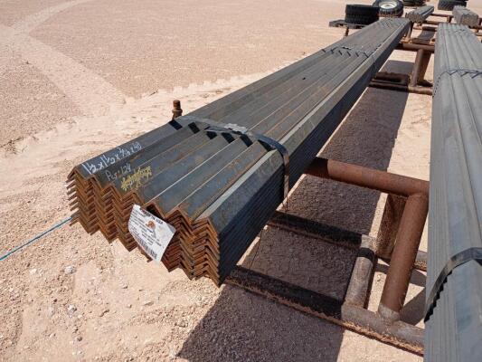 (124) Pcs 1 1/2'' x 1 1/2'' x 3/16'' Angle Iron, 20 Ft Long