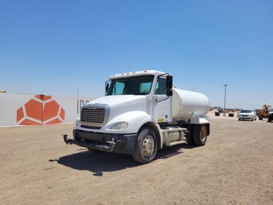 2007 Freightliner Columbia 112 Water Truck