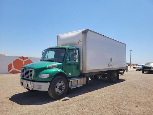 2016 Freightliner M2 106 Box Truck