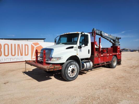 2019 International MV607 Roustabout Truck