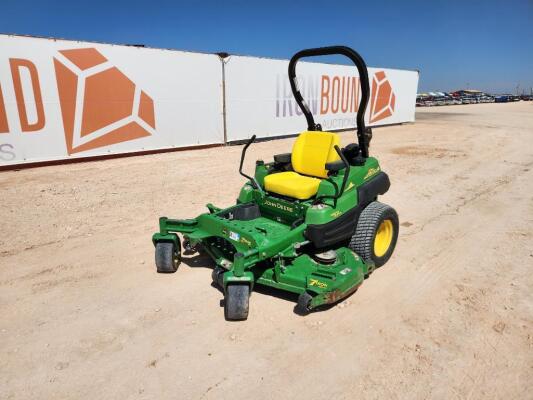 John Deere Z820A Z-Trak Mower